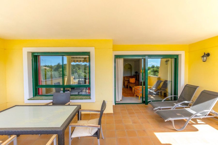 Продается просторная и светлая квартира в Campoamor Golf. Недвижимость в Орихуэле.